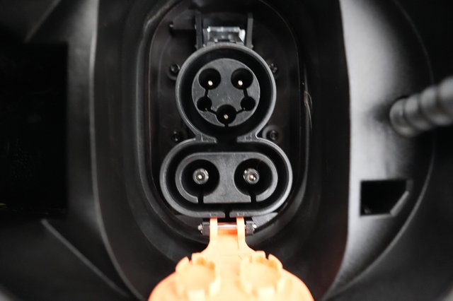 2023 Chevrolet Bolt EUV — photo 8 of 20