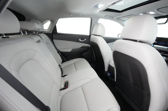 2022 Hyundai Kona — photo 16 of 22