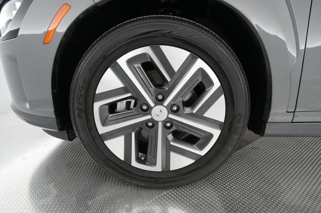2022 Hyundai Kona — photo 9 of 22