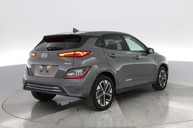 2022 Hyundai Kona — photo 5 of 22