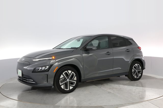 2022 Hyundai Kona — photo 8 of 22