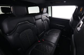 2023 Rivian R1S — photo 4 of 33