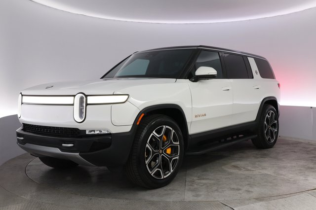 2023 Rivian R1S — VIN 7PDSGABA9PN022827
