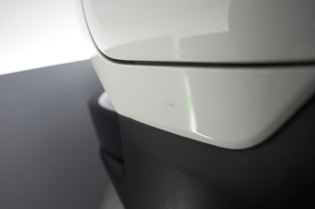 2023 Rivian R1S — photo 30 of 33