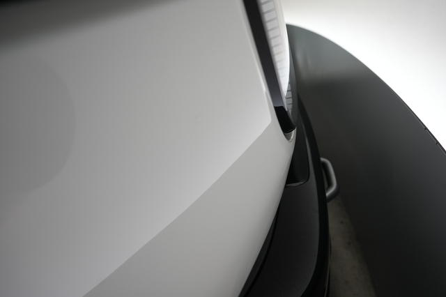 2023 Rivian R1S