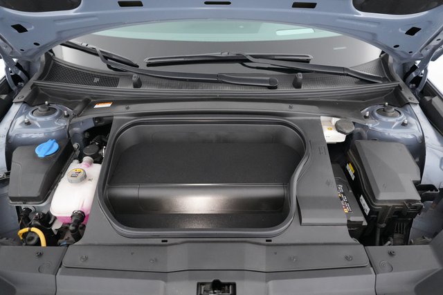 2025 Hyundai IONIQ 6 — photo 18 of 21