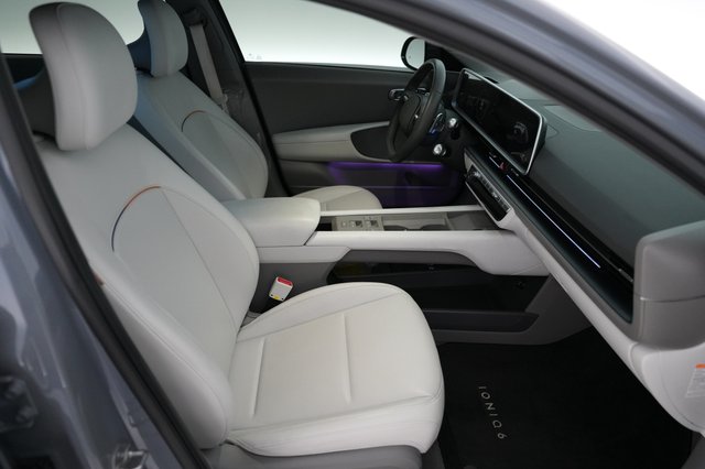 2025 Hyundai IONIQ 6 — photo 16 of 21