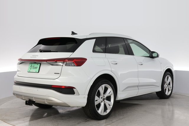 2023 Audi Q4 e-tron — photo 2 of 20