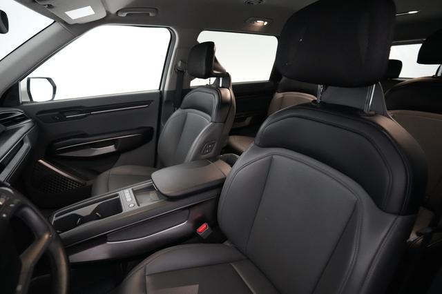2024 Kia EV9 — photo 3 of 21