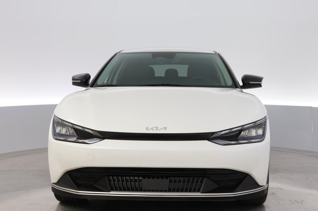 2024 Kia EV6 — photo 9 of 24