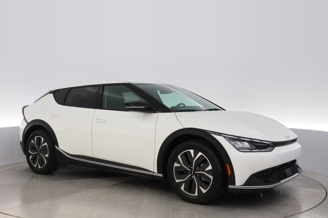 2024 Kia EV6 — photo 11 of 24
