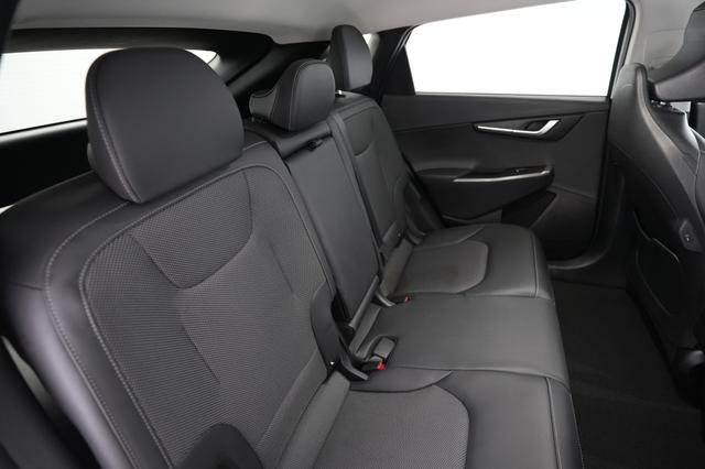 2024 Kia EV6 — photo 4 of 24