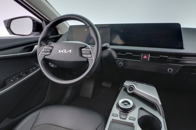 2024 Kia EV6 — photo 20 of 24