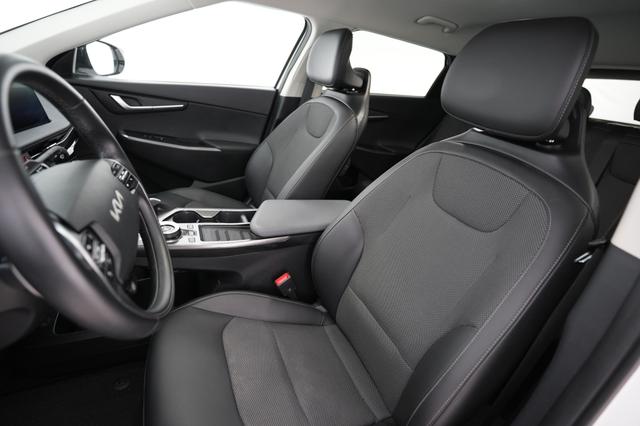 2024 Kia EV6 — photo 3 of 24