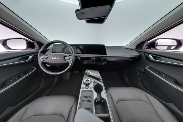 2024 Kia EV6 — photo 19 of 22