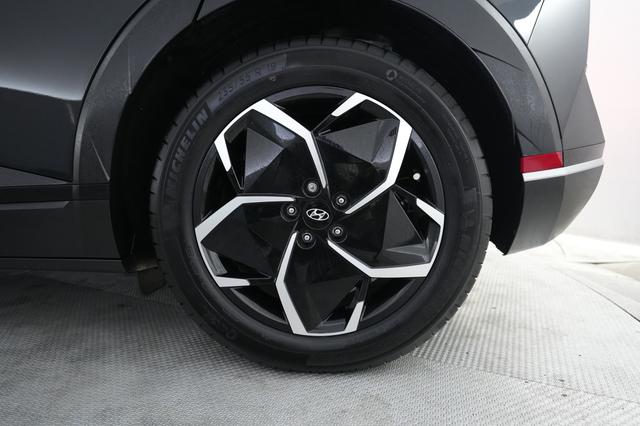 2024 Hyundai IONIQ 5 — photo 7 of 22