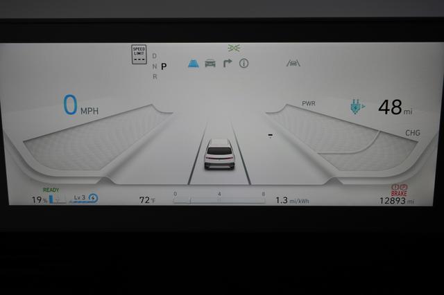 2024 Hyundai IONIQ 5 — photo 5 of 22