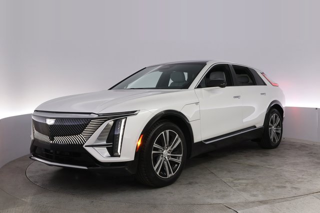 2024 Cadillac Lyriq — VIN 1GYKPPRLXRZ111443