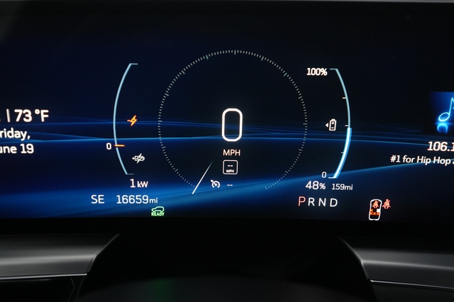 2024 Cadillac Lyriq