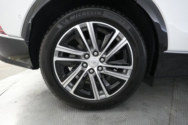 2024 Cadillac Lyriq — photo 17 of 21