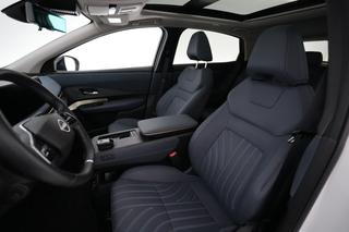 2025 Nissan Ariya — photo 3 of 22