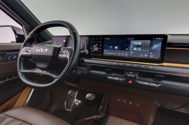 2024 Kia EV9 — photo 22 of 26