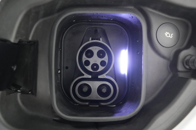 2021 Polestar 2 — photo 21 of 42