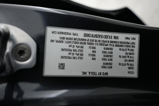 2025 Tesla Model 3
