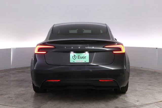 2025 Tesla Model 3 — photo 12 of 24