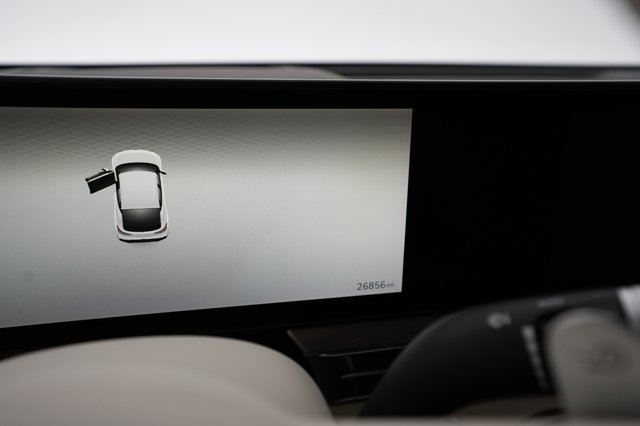 2023 Genesis GV60 — photo 5 of 19