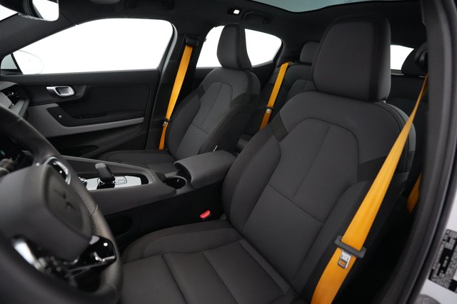 2023 Polestar 2 — photo 3 of 26