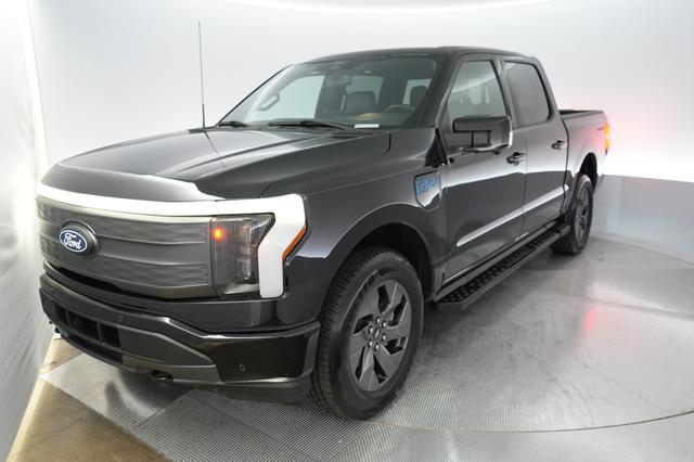 2024 Ford F-150 Lightning — VIN 1FT6W5L71RWG21546