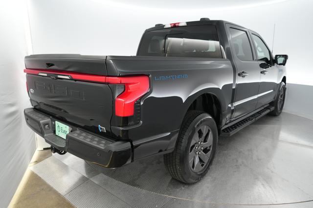 2024 Ford F-150 Lightning — photo 2 of 18