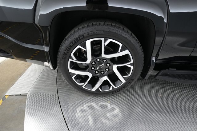2024 Chevrolet Silverado EV — photo 10 of 18