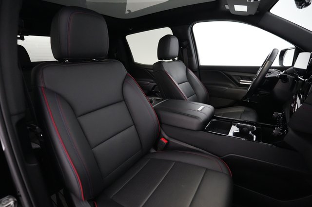 2024 Chevrolet Silverado EV — photo 12 of 18