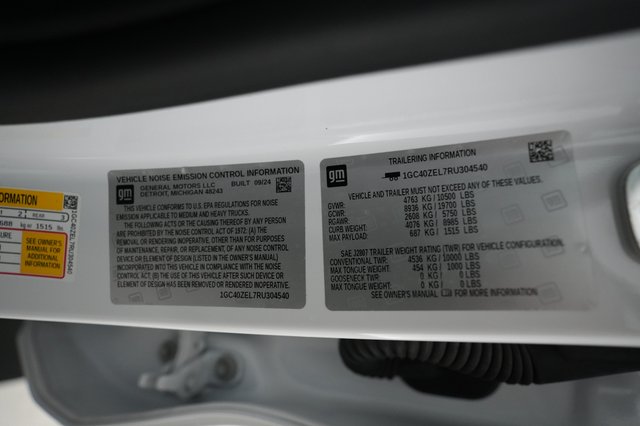 2024 Chevrolet Silverado EV — photo 18 of 18