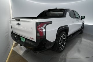 2024 Chevrolet Silverado EV — photo 2 of 18