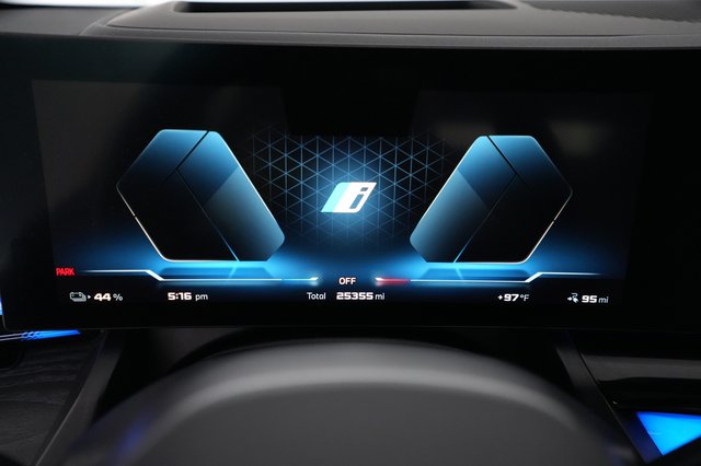 2024 BMW i5 — photo 5 of 22