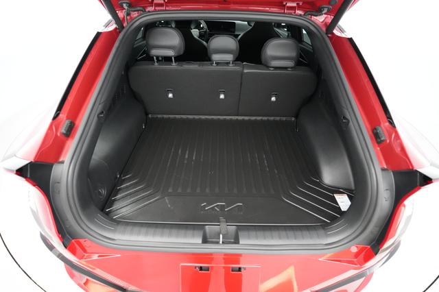 2025 Kia EV6 — photo 6 of 22