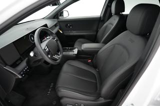 2025 Hyundai IONIQ 5 — photo 3 of 24