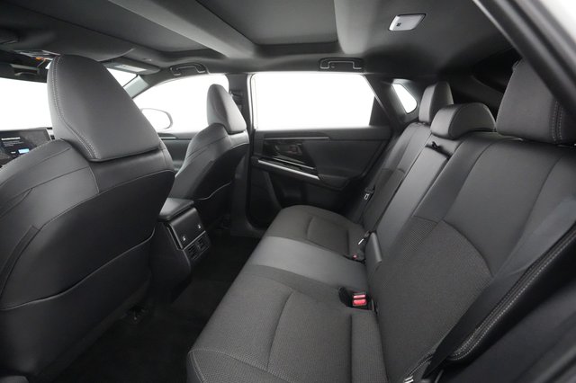 2024 Toyota bZ4X — photo 15 of 23