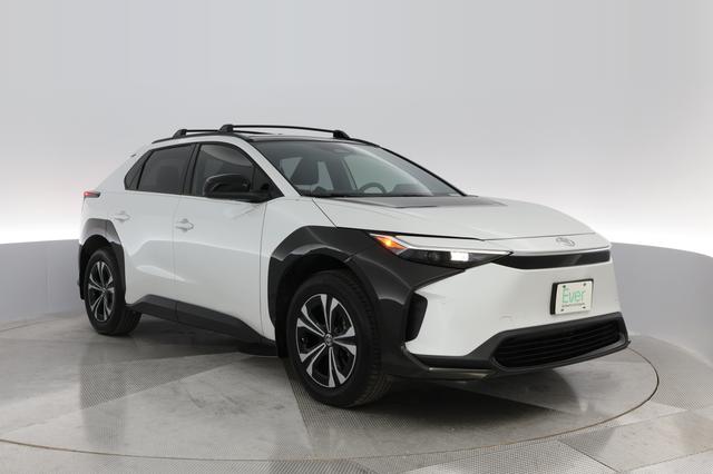 2024 Toyota bZ4X — photo 6 of 23
