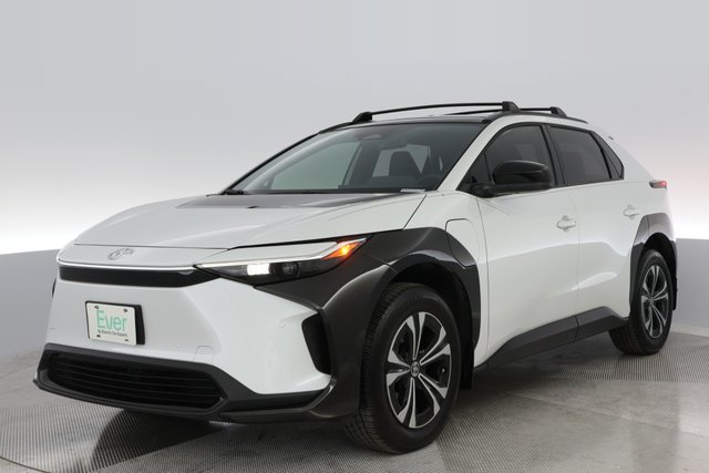 2024 Toyota bZ4X — photo 21 of 23