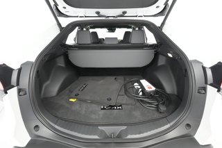 2024 Toyota bZ4X — photo 18 of 23