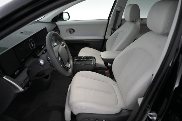 2025 Hyundai IONIQ 5 — photo 3 of 22