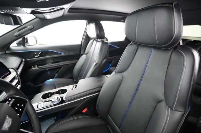 2024 Cadillac LYRIQ