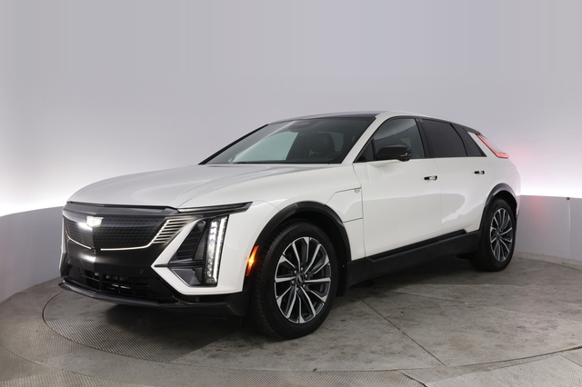2024 Cadillac LYRIQ