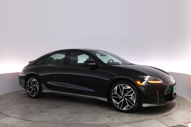 2024 Hyundai IONIQ 6 — photo 11 of 24