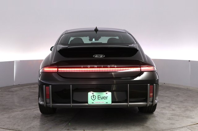 2024 Hyundai IONIQ 6 — photo 12 of 24