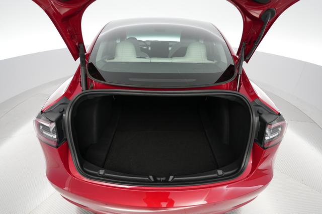 2022 Tesla Model 3 — photo 6 of 22